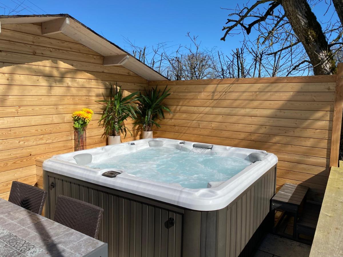 Alpenblick Nahe Muenchen Mit Outdoor Whirlpool - 21 Min Von Muenchen Mit Zug Assling Ngoại thất bức ảnh